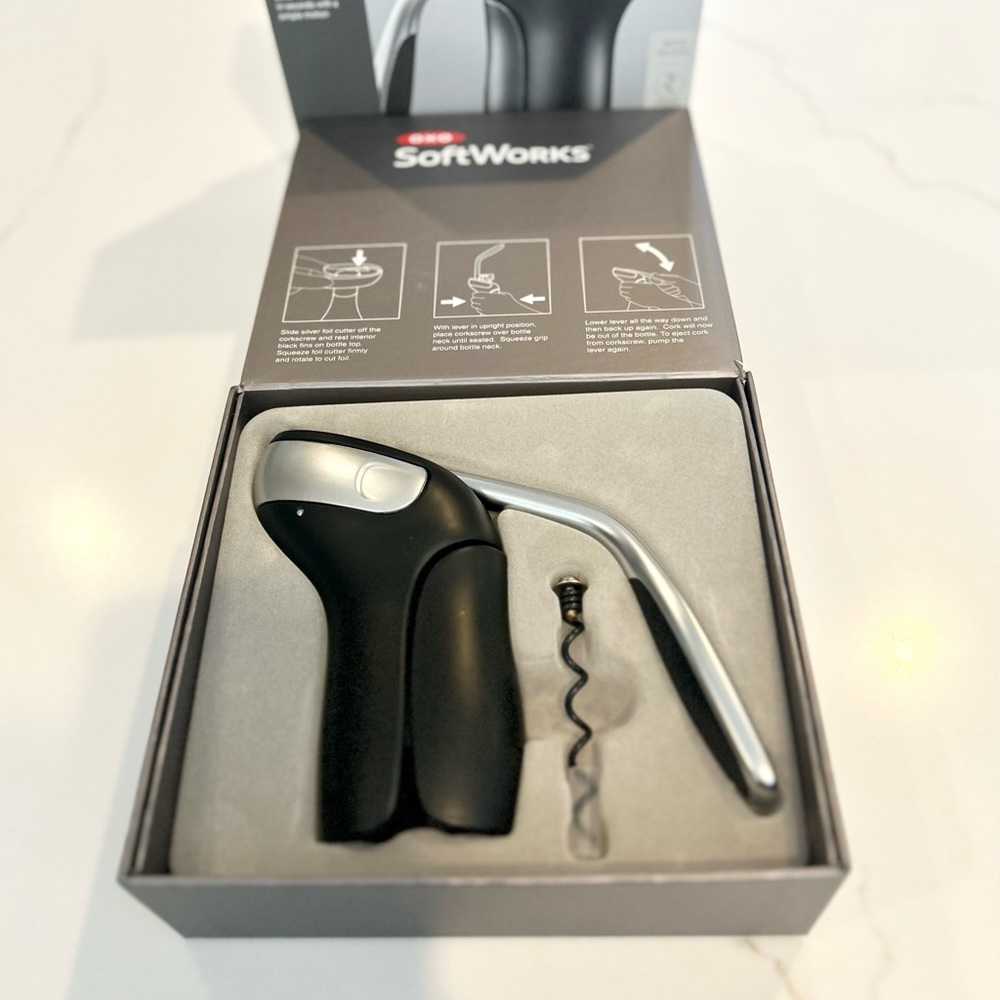 Softworks wine bottle opener
